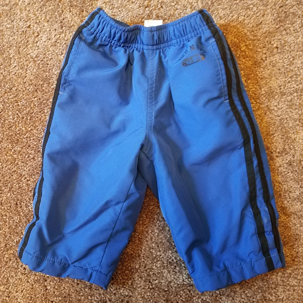 Boys Old Navy blue and black lined athletic pants